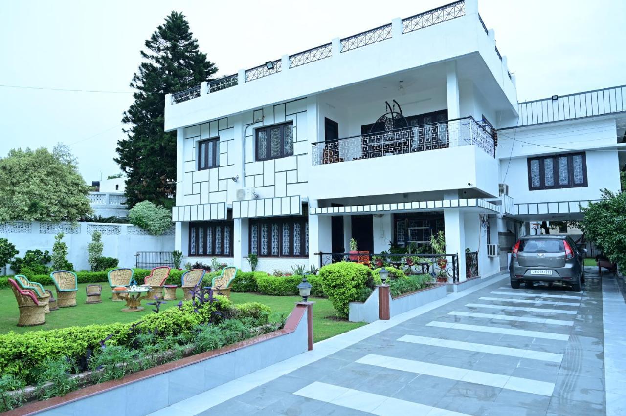 Dhairya'S Villa Home Away From Home Jammu Eksteriør billede