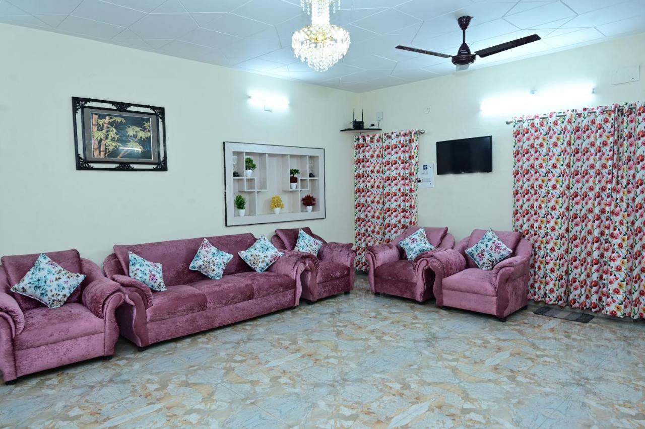 Dhairya'S Villa Home Away From Home Jammu Eksteriør billede