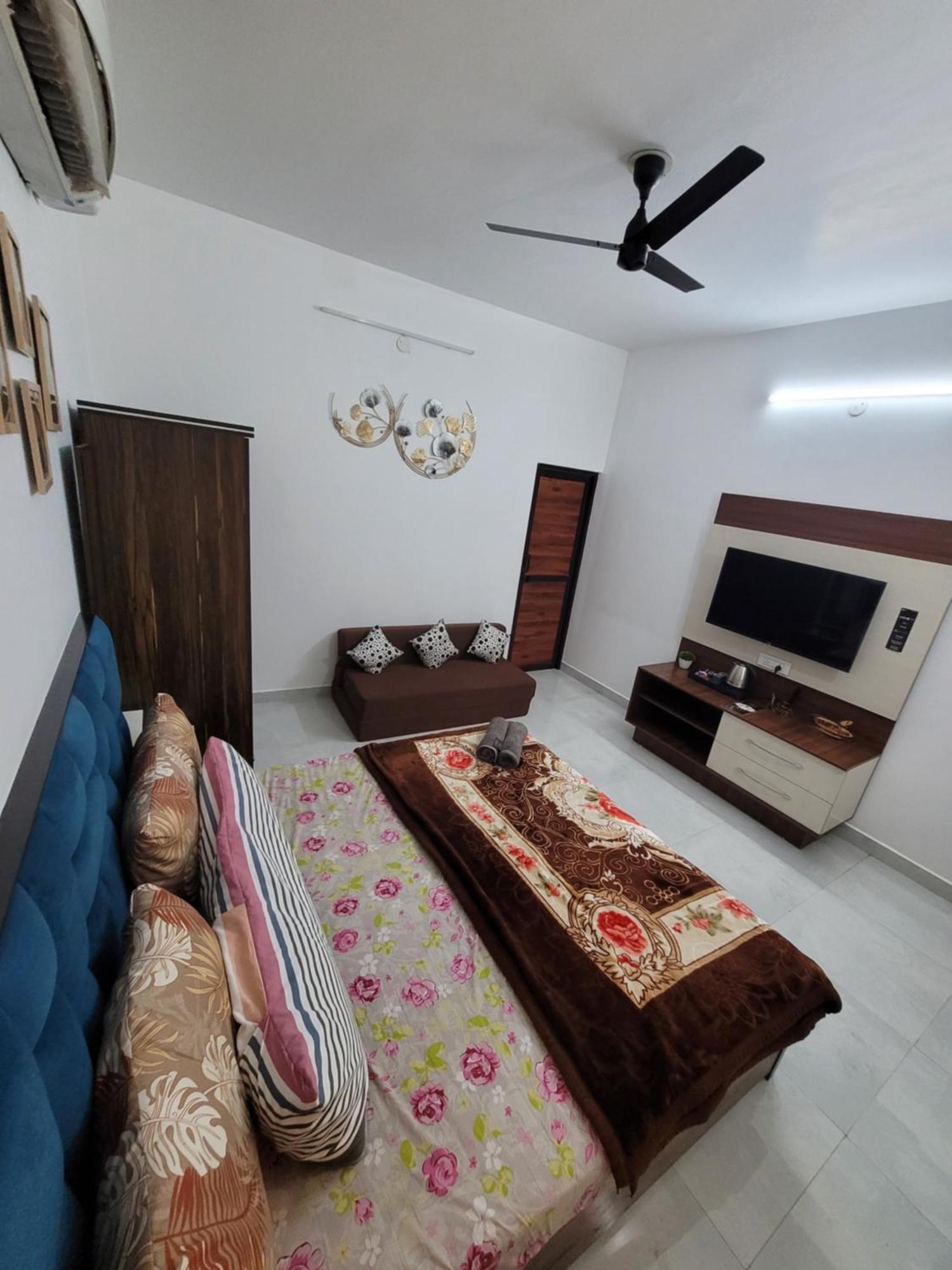 Dhairya'S Villa Home Away From Home Jammu Eksteriør billede
